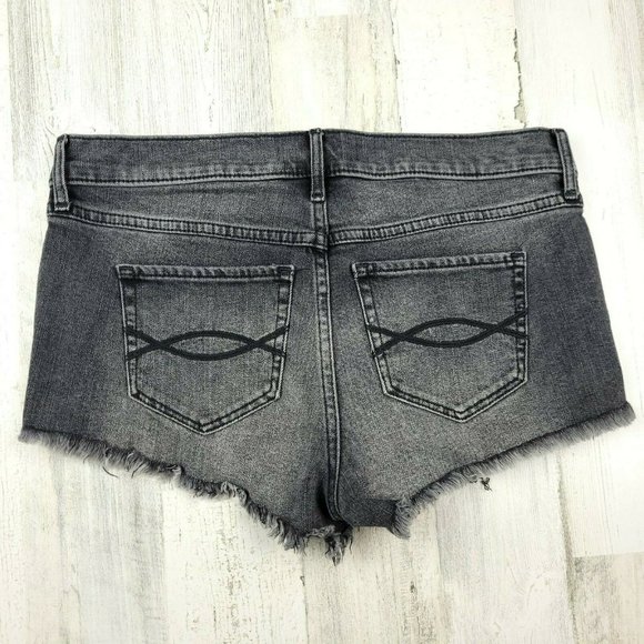 Abercrombie And Fitch Women's  Bootie Shorts Denim Black Size 6 (32x20)EUC - Picture 5 of 7